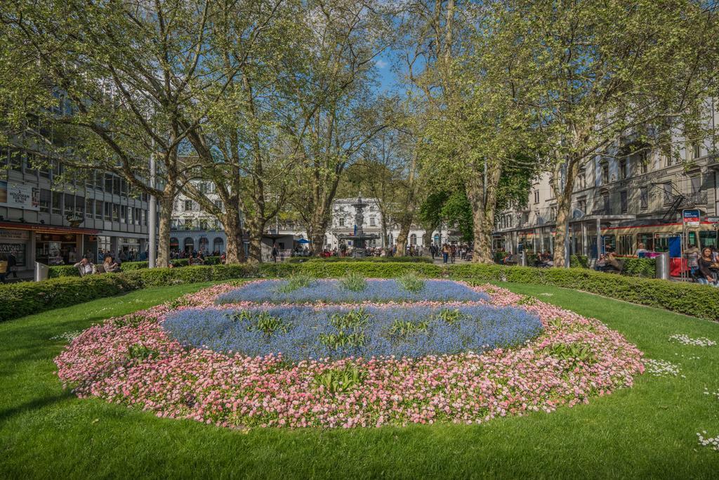 Loewenplatz Apartment Near Station By Airhome Zürich Eksteriør bilde