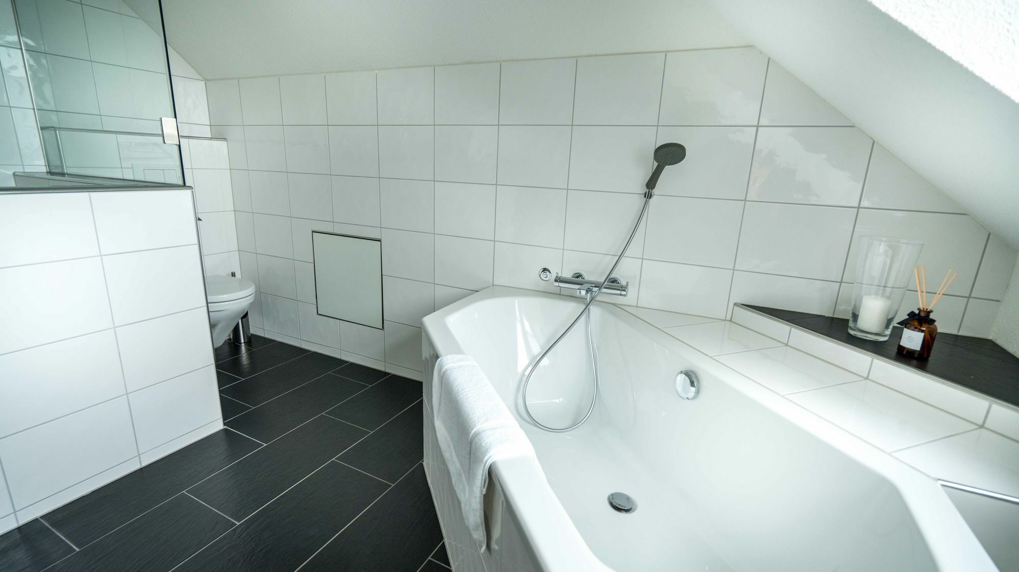 Loewenplatz Apartment Near Station By Airhome Zürich Eksteriør bilde